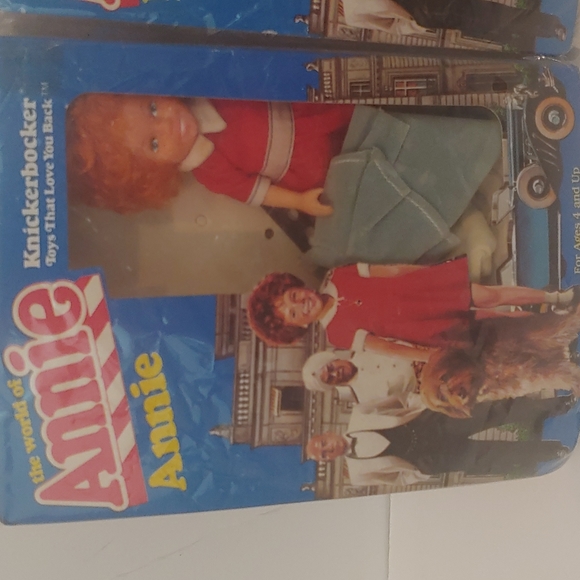 Vintage Annie & Daddy Warbucks Dolls Kickerbocker Toys - Picture 3 of 9